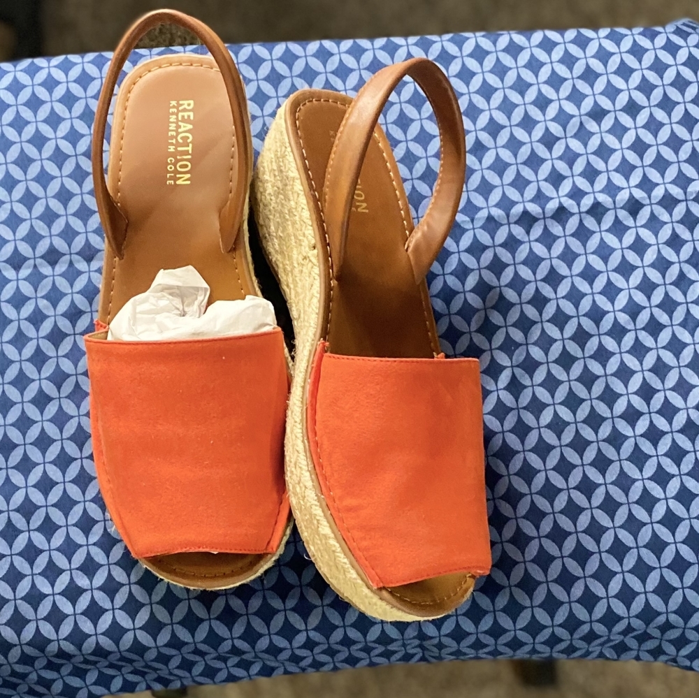 Sandal